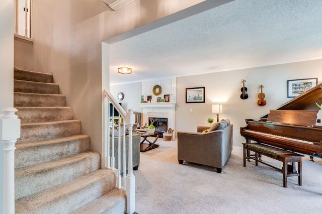 4034 N Rushwood Cir, Wichita, KS 67226