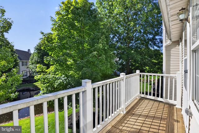 13 GRAND BANKS CIR, Evesham, NJ 08053