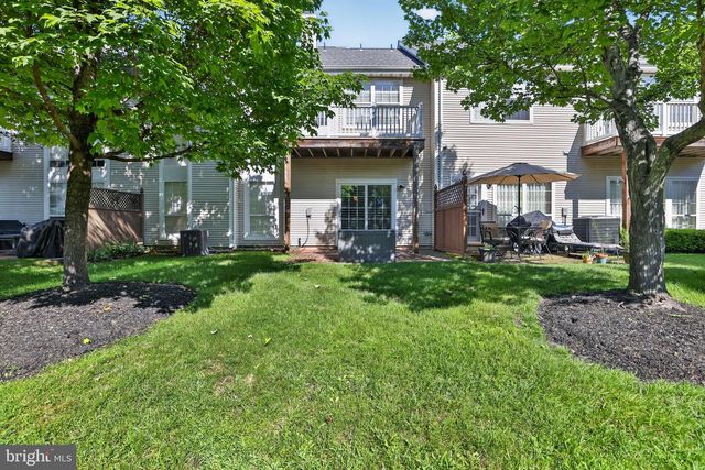 13 GRAND BANKS CIR, Evesham, NJ 08053