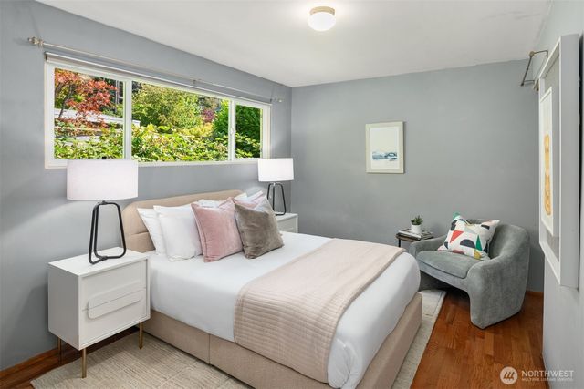 10737 3rd Avenue NW, Seattle, WA 98177