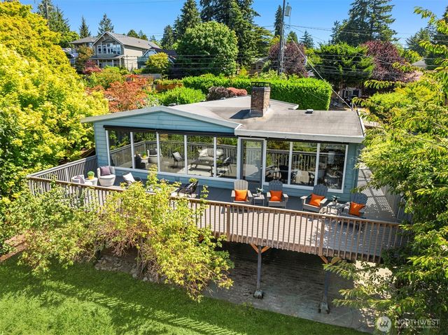 10737 3rd Avenue NW, Seattle, WA 98177