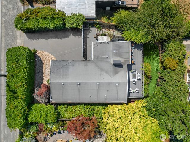 10737 3rd Avenue NW, Seattle, WA 98177