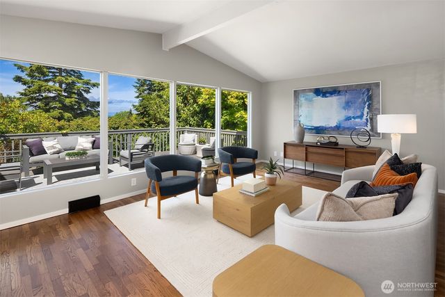 10737 3rd Avenue NW, Seattle, WA 98177