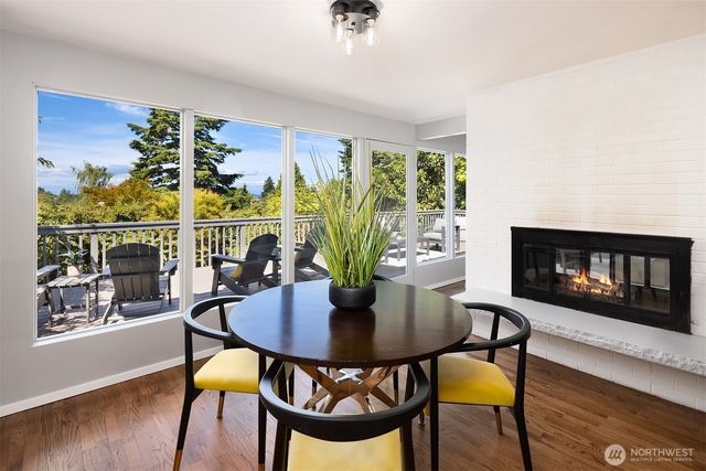 10737 3rd Avenue NW, Seattle, WA 98177