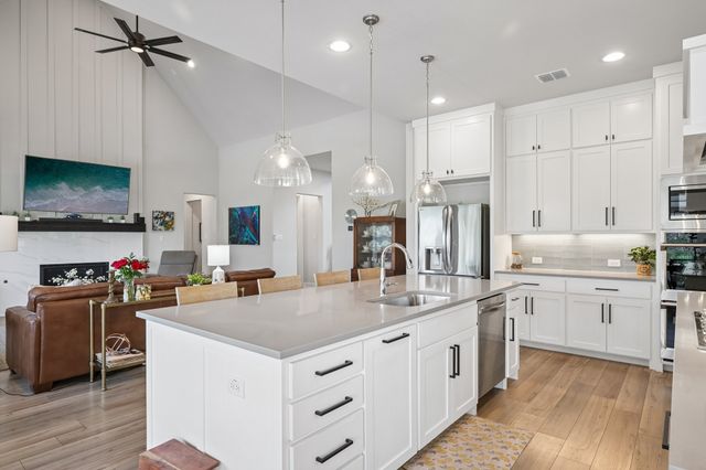 1701 Whispering Pines Lane, Gunter, TX 75058