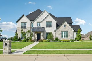 1701 Whispering Pines Lane, Gunter, TX 75058