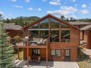 696 Moreau Lane, Estes Park, CO 80517