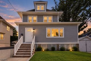 146 Poplar St, Ridgefield Park Village, NJ 07660