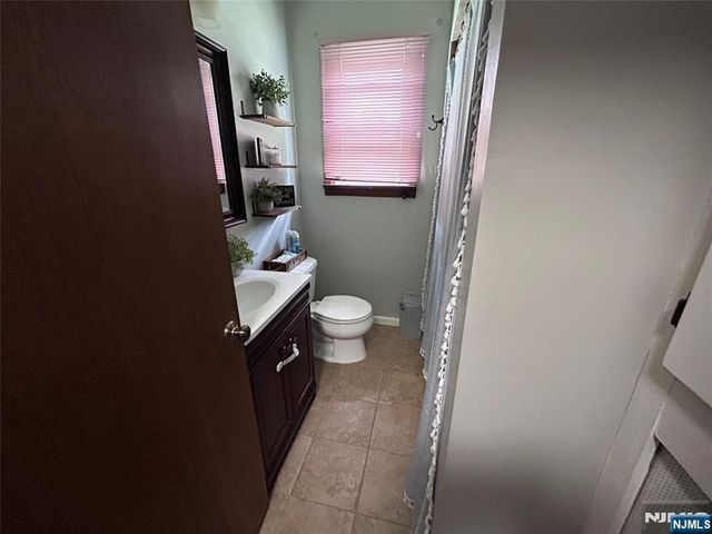149 3rd Avenue, Hawthorne, NJ 07506