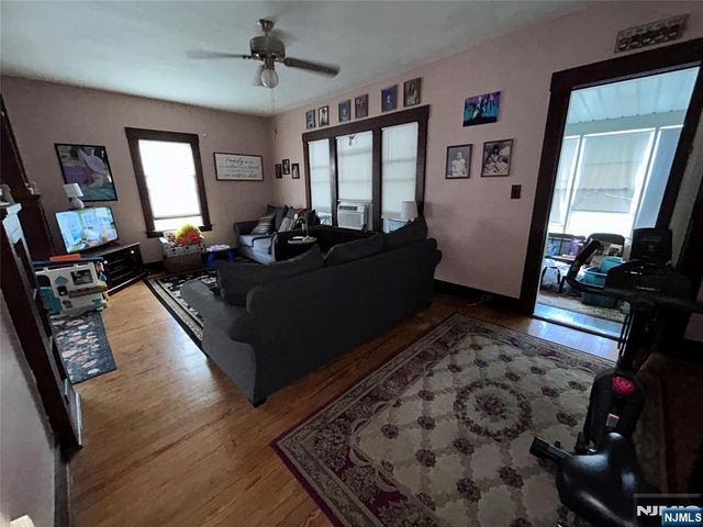 149 3rd Avenue, Hawthorne, NJ 07506