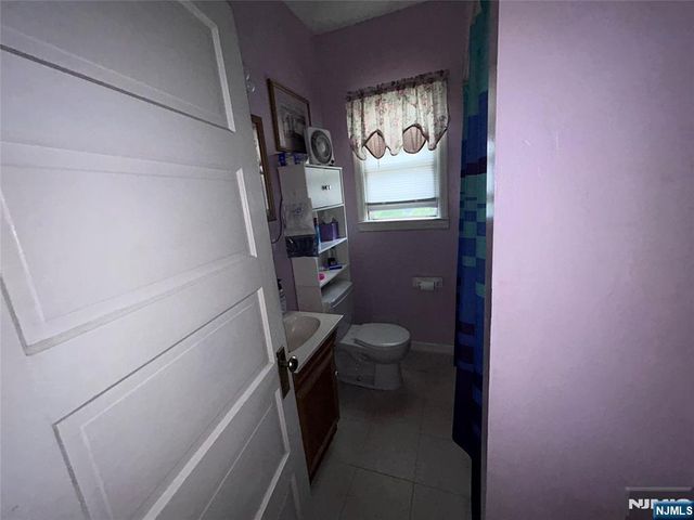 149 3rd Avenue, Hawthorne, NJ 07506