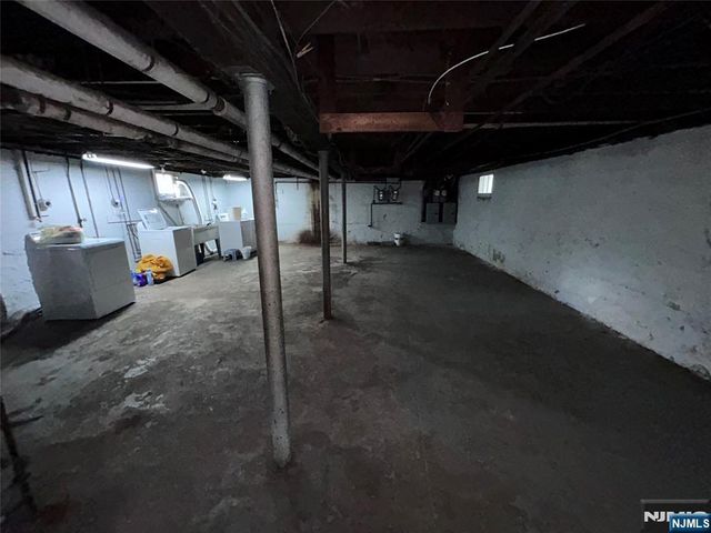 149 3rd Avenue, Hawthorne, NJ 07506
