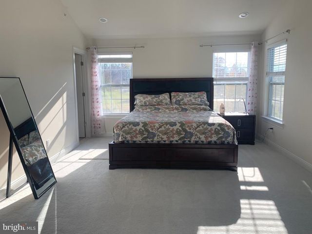 323 W BOULDER DR, Chalfont, PA 18914