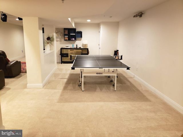 323 W BOULDER DR, Chalfont, PA 18914