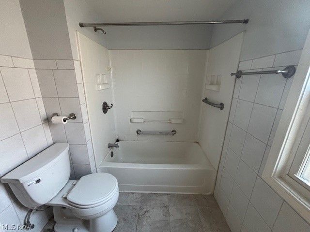 422 N Firestone Boulevard, Akron, OH 44301