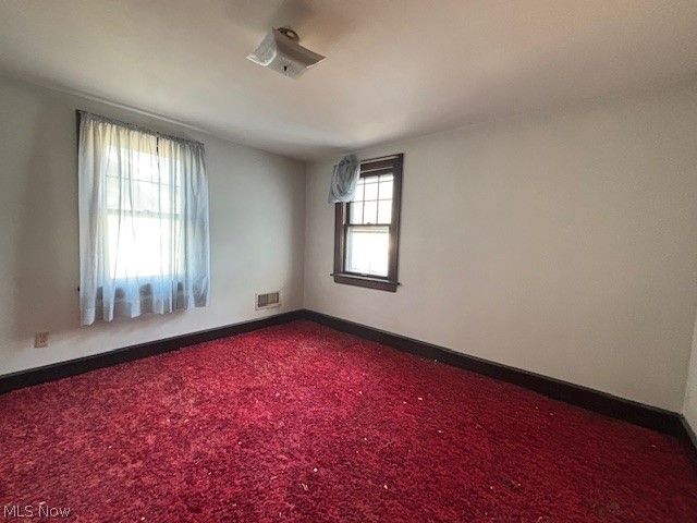 422 N Firestone Boulevard, Akron, OH 44301