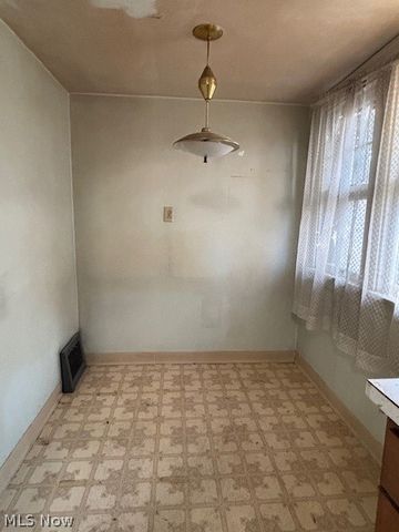 422 N Firestone Boulevard, Akron, OH 44301