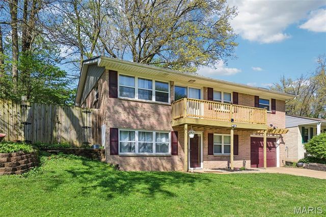 113 Mark Drive, Fairview Heights, IL 62208