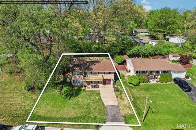 113 Mark Drive, Fairview Heights, IL 62208