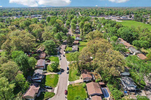 113 Mark Drive, Fairview Heights, IL 62208