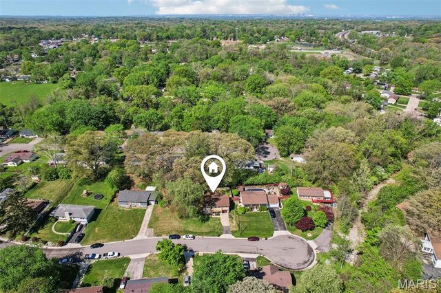 113 Mark Drive, Fairview Heights, IL 62208