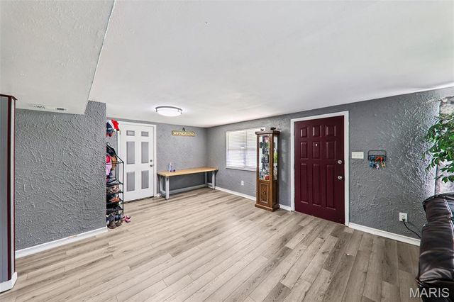 113 Mark Drive, Fairview Heights, IL 62208