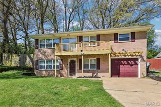 113 Mark Drive, Fairview Heights, IL 62208