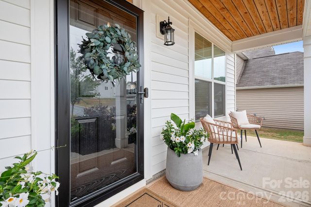 122 W Heart Pine Lane, Statesville, NC 28677