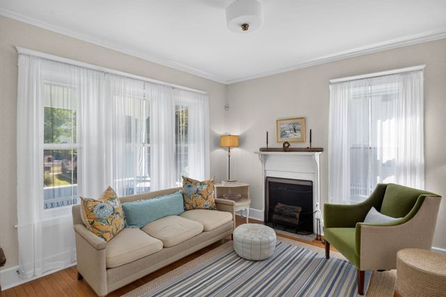 39 Junior St, New Bedford, MA 02740