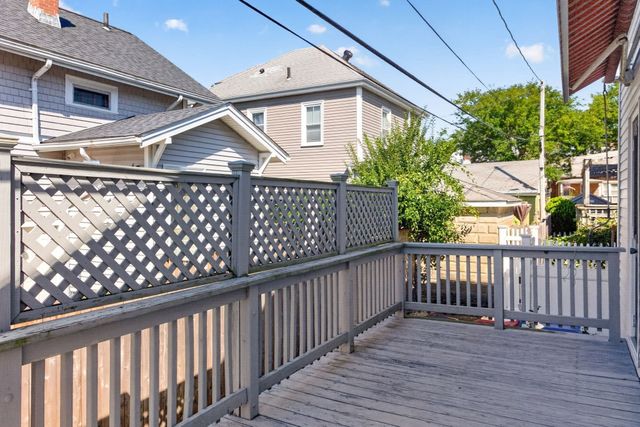 39 Junior St, New Bedford, MA 02740
