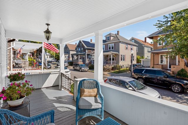 39 Junior St, New Bedford, MA 02740