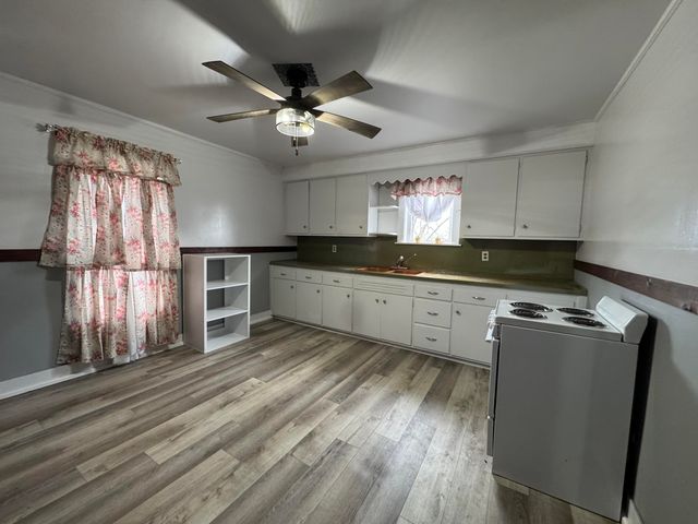 509 S Mansfield Road, Ava, MO 65608