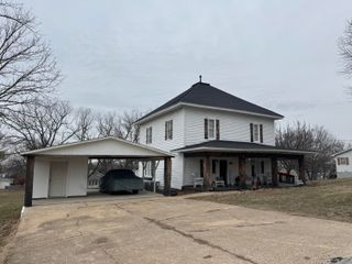 509 S Mansfield Road, Ava, MO 65608