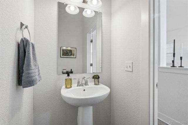 5769 Boston Street, Denver, CO 80238