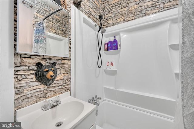 635 MANOR ST, Lancaster, PA 17603