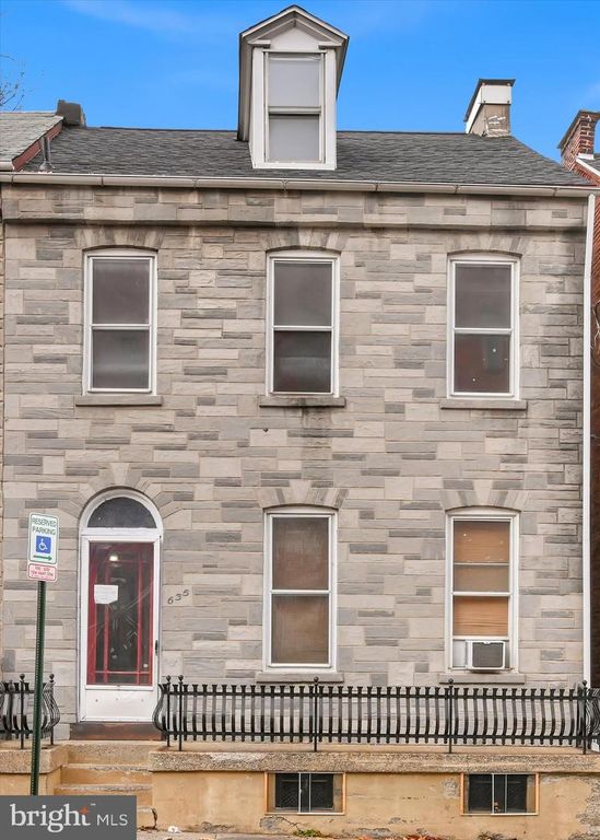 635 MANOR ST, Lancaster, PA 17603