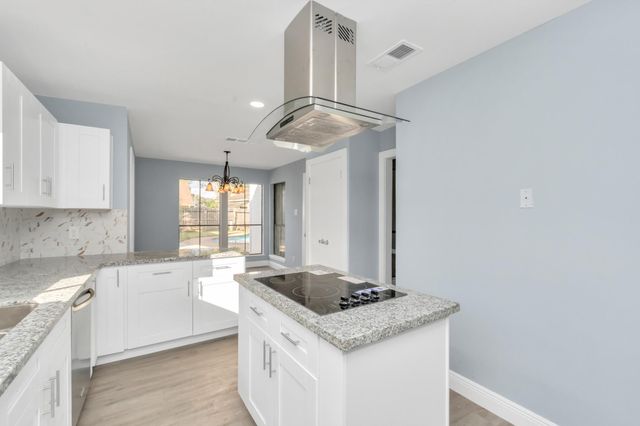 3514 Summit Drive, Missouri City, TX 77459