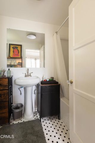 3309 Hamilton Way, Los Angeles, CA 90026
