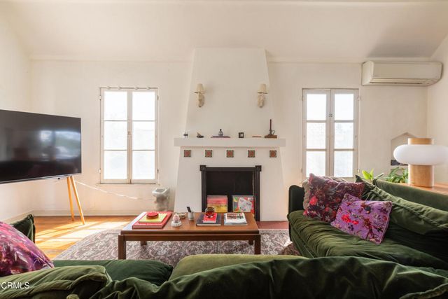 3309 Hamilton Way, Los Angeles, CA 90026