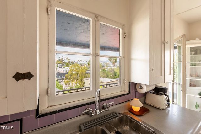3309 Hamilton Way, Los Angeles, CA 90026