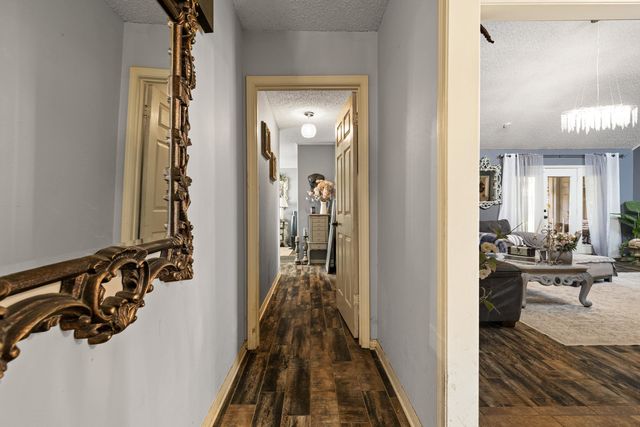 505 Brookhollow, White Oak, TX 75693