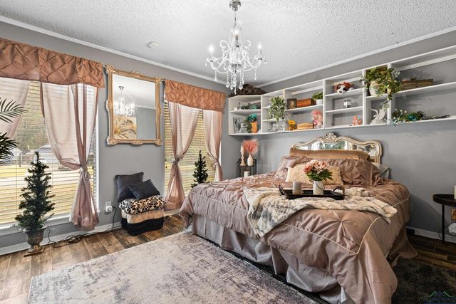 505 Brookhollow, White Oak, TX 75693