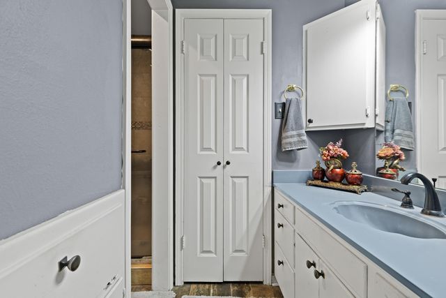 505 Brookhollow, White Oak, TX 75693