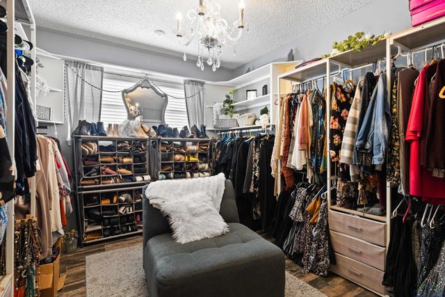 505 Brookhollow, White Oak, TX 75693