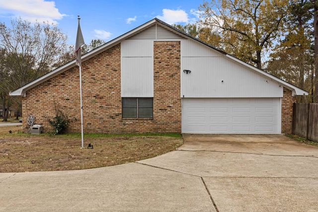 505 Brookhollow, White Oak, TX 75693