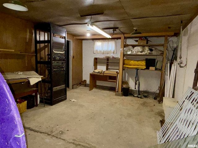 1812 NORTH Avenue, Metropolis, IL 62960