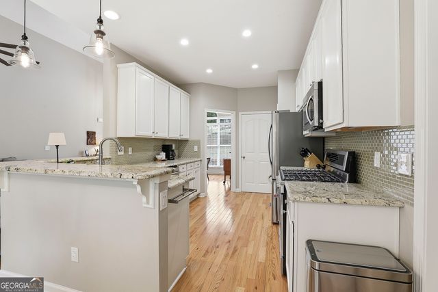 25 Lyndhurst Way, Sharpsburg, GA 30277