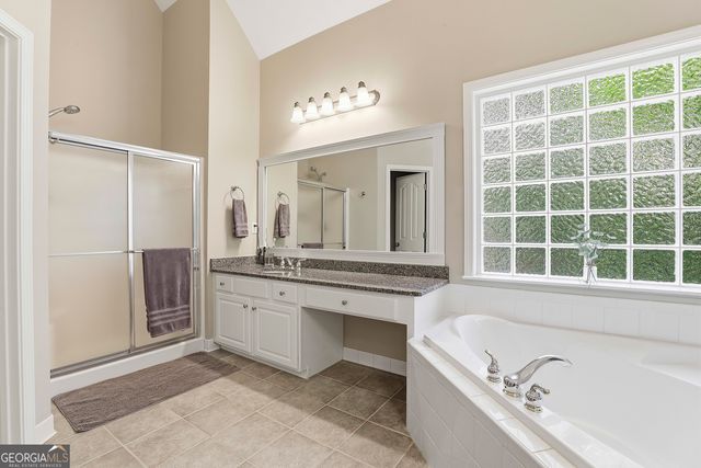 25 Lyndhurst Way, Sharpsburg, GA 30277