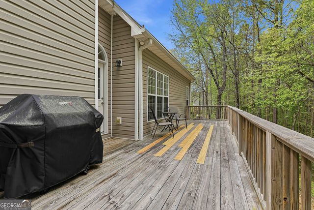 25 Lyndhurst Way, Sharpsburg, GA 30277