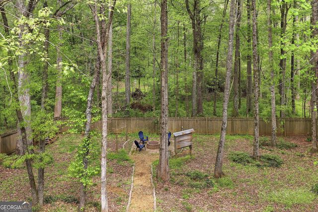 25 Lyndhurst Way, Sharpsburg, GA 30277